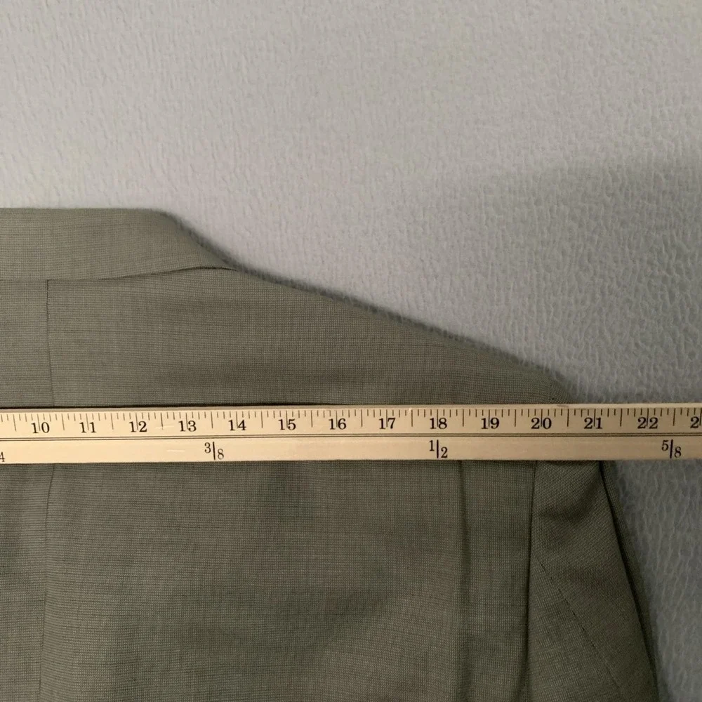 Stafford Men's Suit 44R Gray Wool 37x29 Pleated Pants 2 Button 2 Piece Business‎